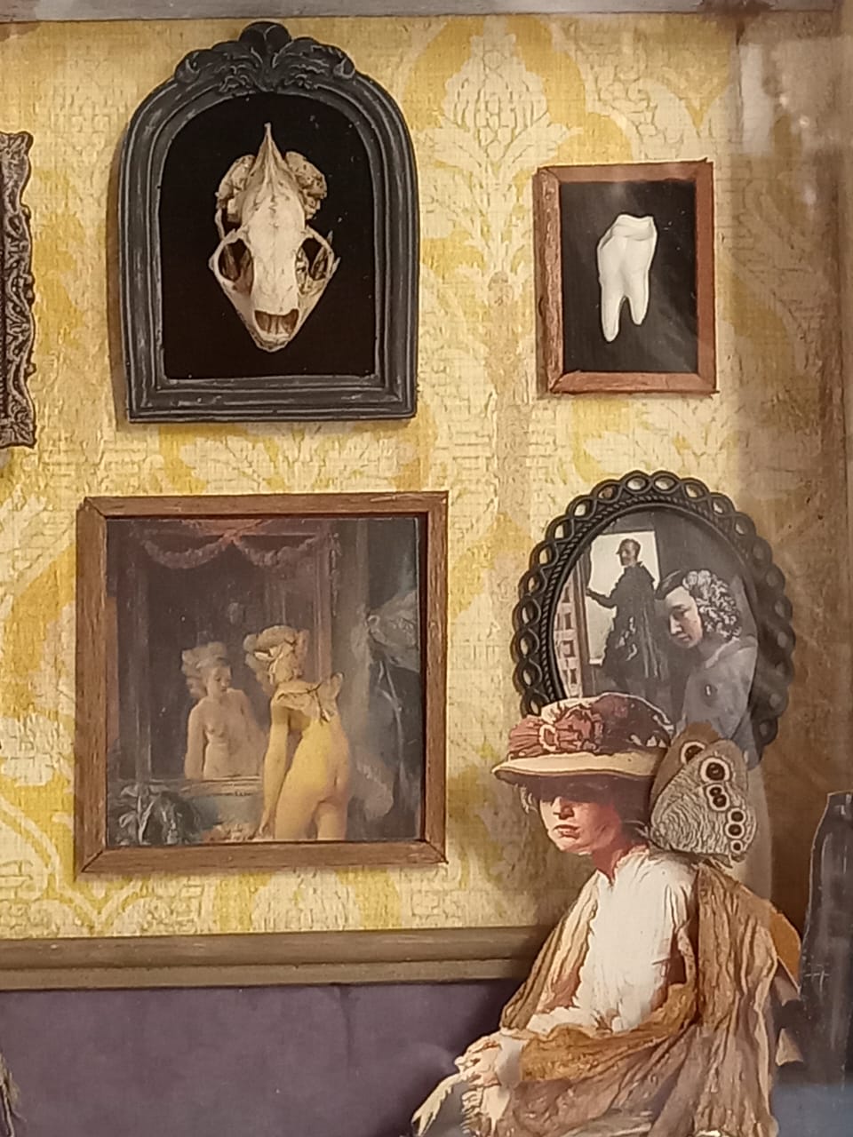 Obscure Interior