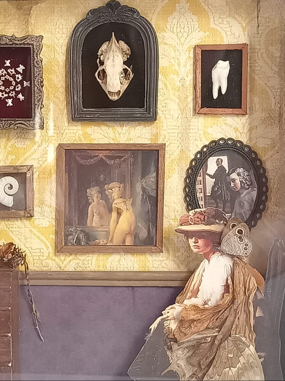 Obscure Interior